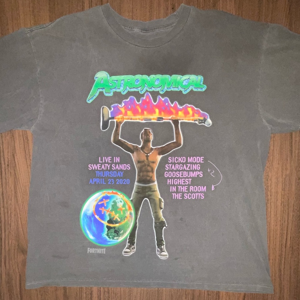 Travis Scott / FORTNITE Astronomical T/Shirt size XL